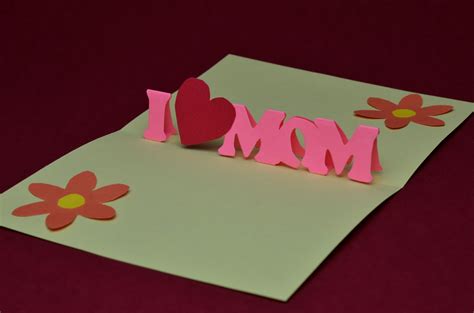 Surprise Mom with our Pop Up Mother's Day Cards - Enjoy Fast Shipping and Exceptional Quality